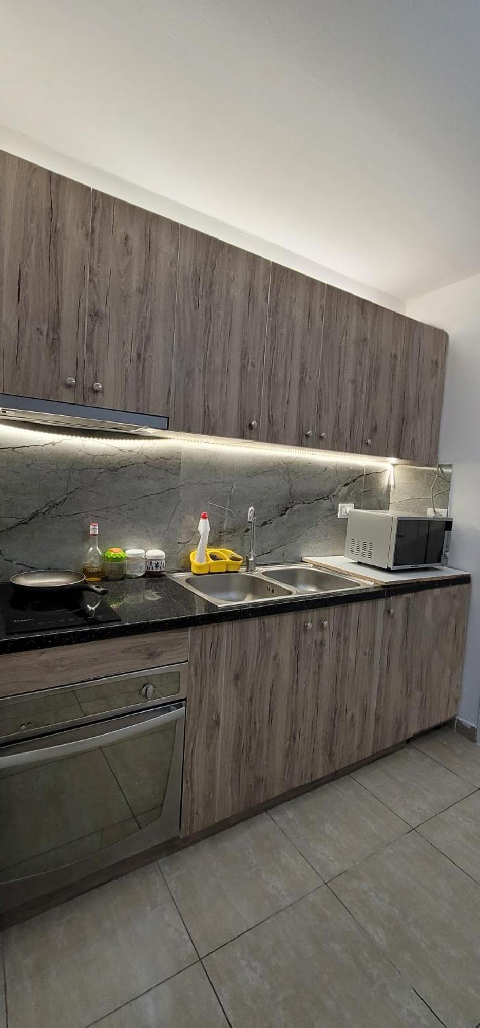 Apartment After U.S. Embassy In 티라나 외부 사진